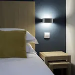Mirabeau Eiffel Hotel Paris