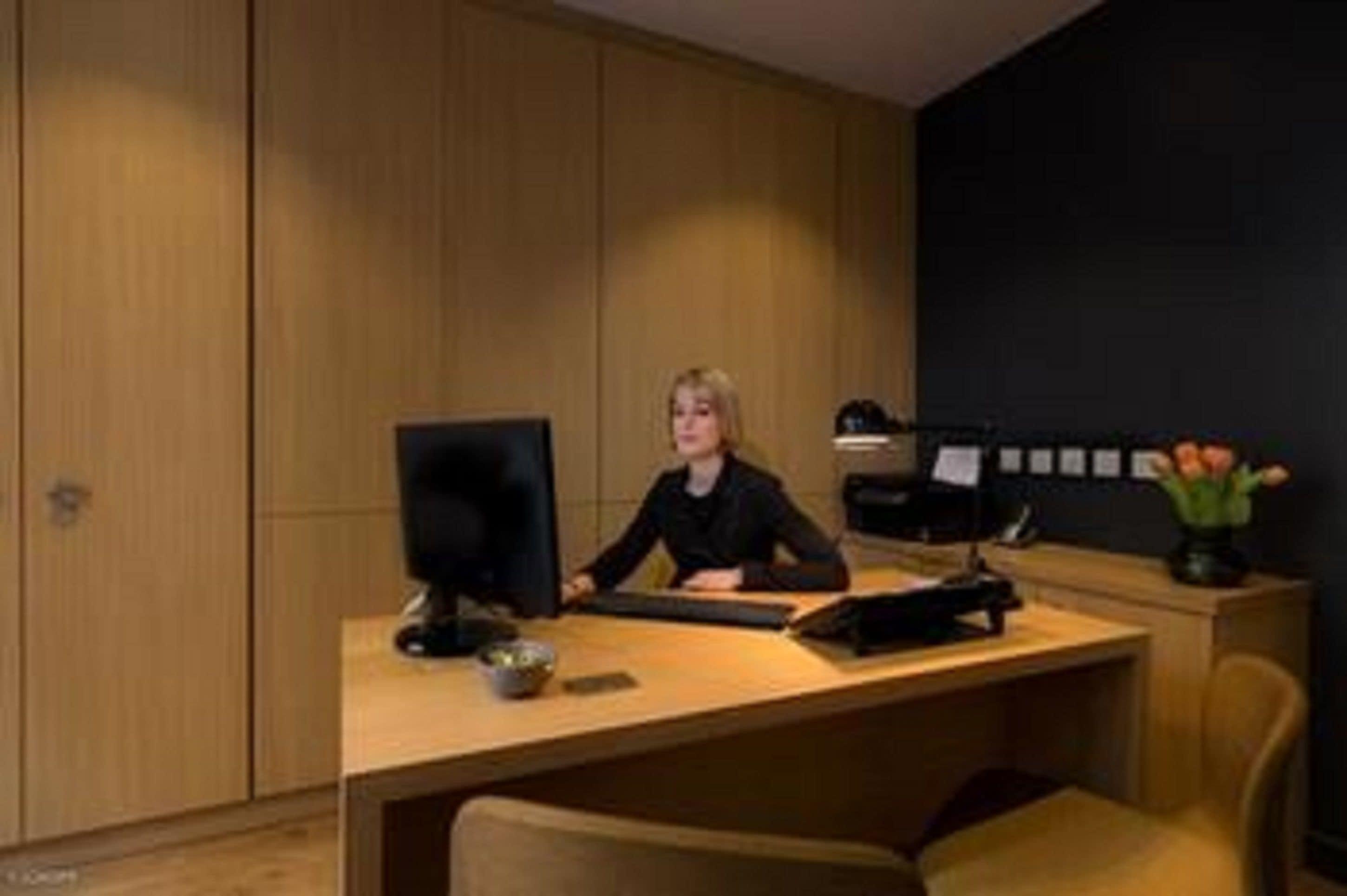 Hotel Mirabeau Eiffel 3*