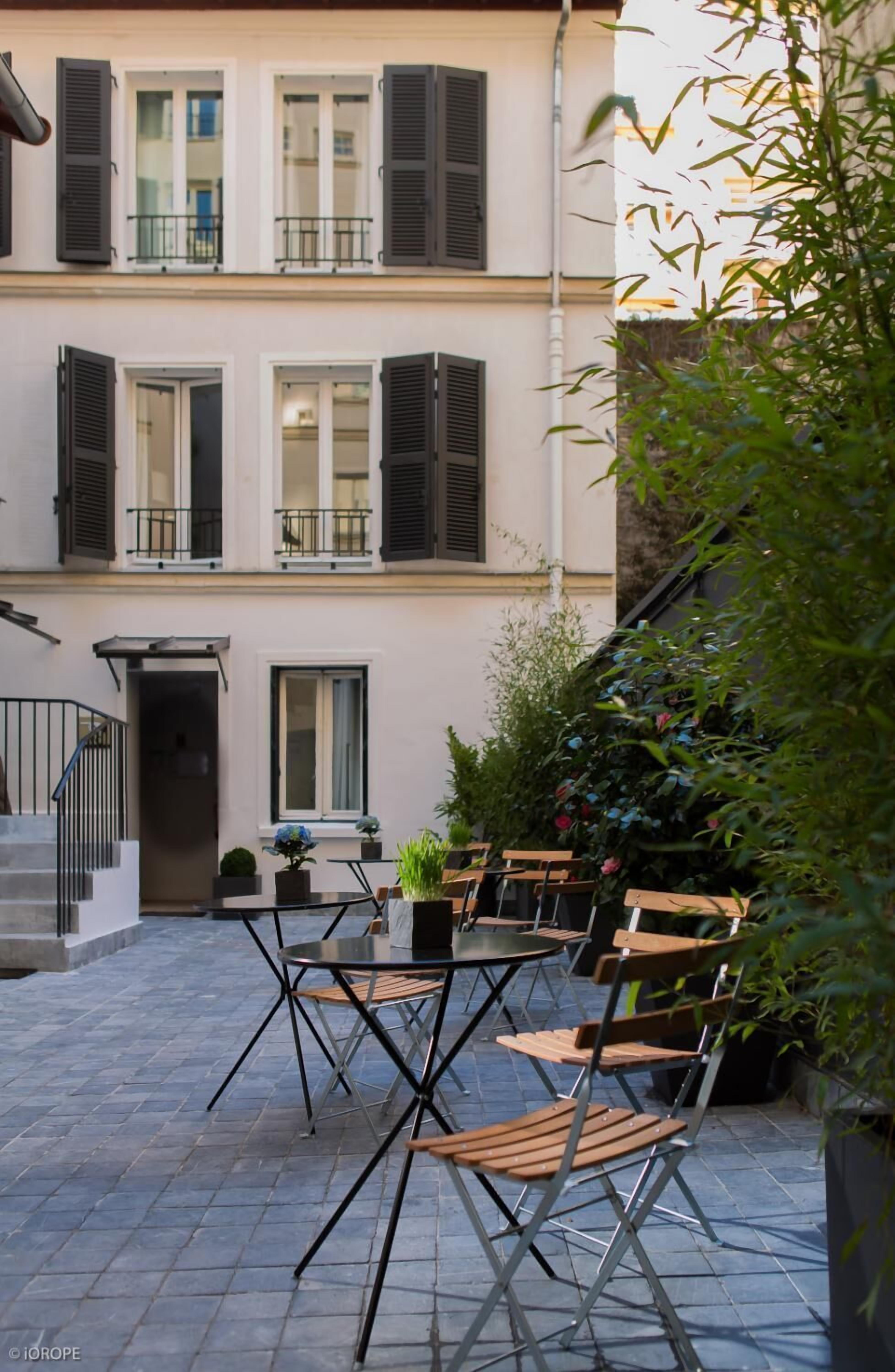 Mirabeau Eiffel Hotel 3*